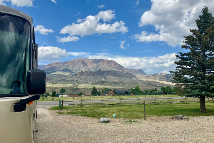 Green Creek Inn — Wapiti, WY