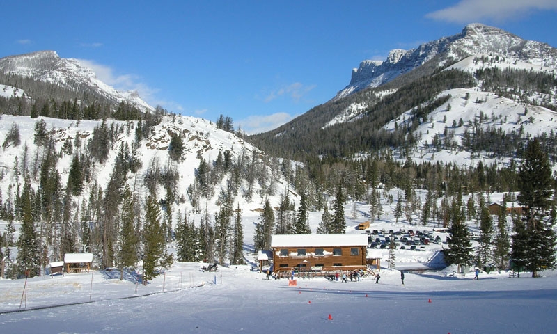 Lodge at Sleeping Giant Ski Area in Cody Wyoming